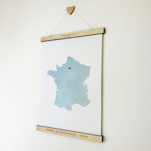 Engraved Poster Hanger